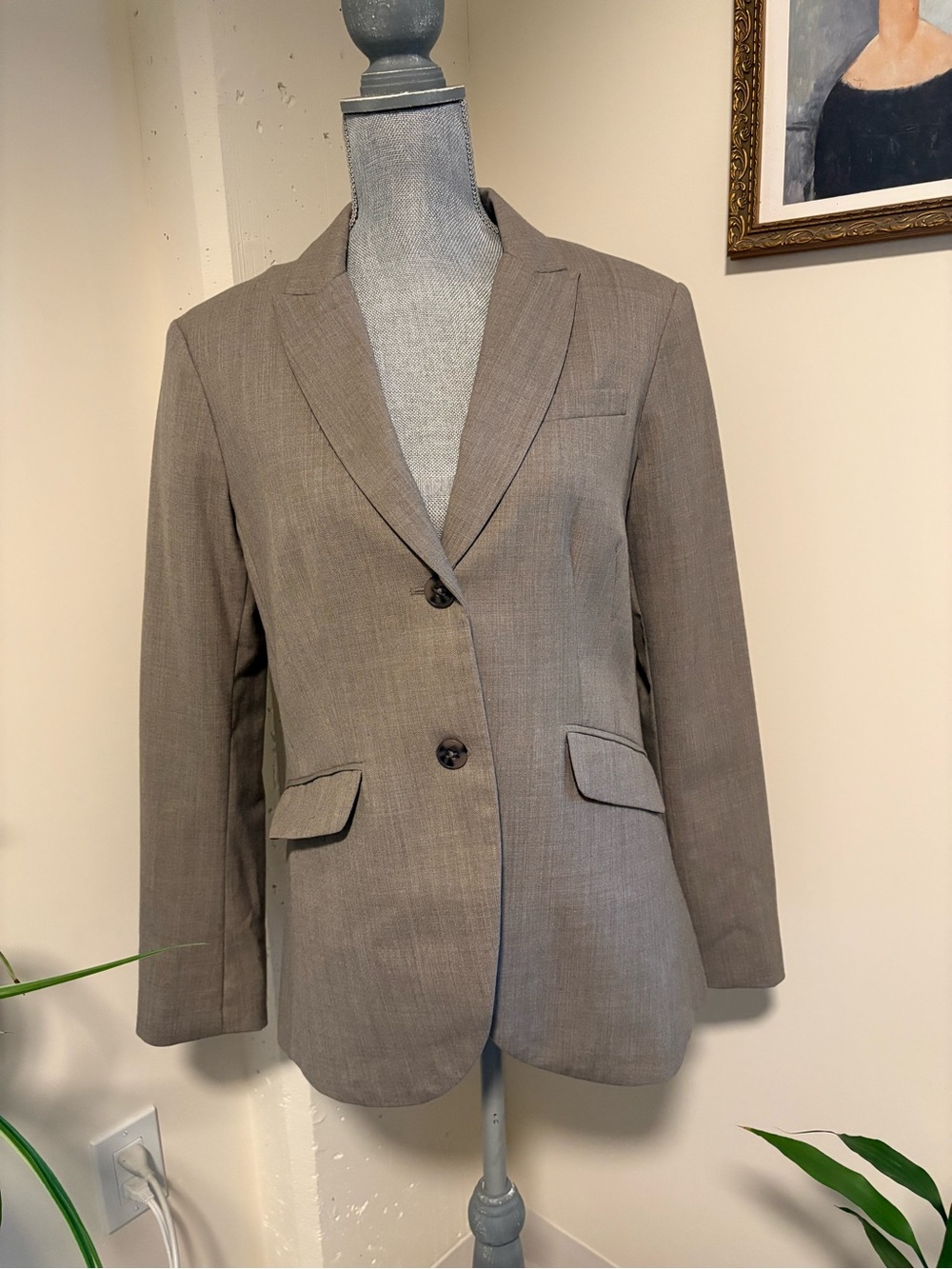le château Women's Taupe Blazer Jacket